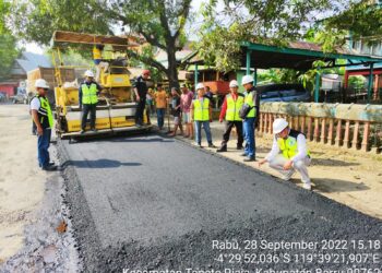 Rekonstruksi Jalan Ruas Pekkae – Takkalalla Memasuki Progres Trial Mix