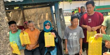 Lagi, Erna Taufan Berbagi Sembako dan Telur kepada Kaum Duafa Gandeng Persit, Bhayangkari dan IIPG