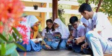 Pemprov Bakal Wajibkan Siswa di Sulsel Gunakan Bahasa Daerah