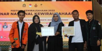 Narsum Seminar di IAIN Parepare, Erna Rasyid Tawarkan Kerjasama