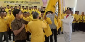 H.Zulkifli Zain Bupati Menggema Dipelantikan Pengurus DPD Golkar Sidrap
