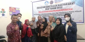 Kerja Sama Kemendikbudristek, Dosen FEB Umpar Edukasi Masyarakat Pesisir Pelaku Usaha Home Industry