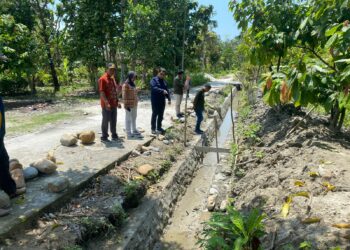 Kadis Perkimtan Sulsel Monev Peningkatan Kualitas Kawasan Kumuh di Luwu Raya