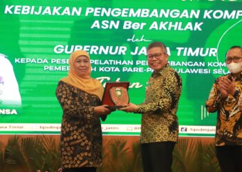 Gubernur Jatim Puji Kepemimpinan Taufan Pawe, Sebut Parepare Kini seperti Singapura