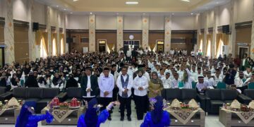 Pj Gubernur Sulawesi Barat ,  Akmal Malik menghadiri Pembukaan Perkenalan Budaya Akademik dan Kemahasiswaan (PBAK) STAIN 2022 di Gedung BPMP Majene, Rabu (21/9/2022).