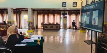 Erna Rasyid Taufan Ajukan Penelitian Model Kepemimpinan Politik Islami dalam Seminar Proposal Disertasi