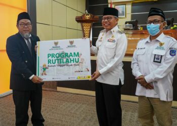 Dinilai  Peduli, Baznas Dorong Taufan Pawe Jadi Tokoh Penggerak Zakat di Sulsel