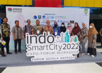 Kolaborasi Multipihak Bangun Smart City, Pangerang Rahim Hadiri Kegiatan Apeksi di Solo