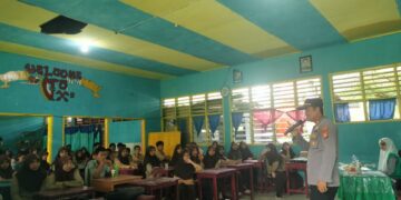 Kapolsek Marioriwawo Apresiasi Kegiatan Mahasiswa KPM IAIN Parepare