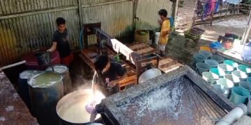Harga Kedelai Mahal, Pengusaha Tahu Tempe di Pinrang Mulai PHK Karyawan