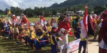 Pesan Bunda PAUD Enrekang Saat Buka Kegiatan Karnaval Guru dan Peserta Didik