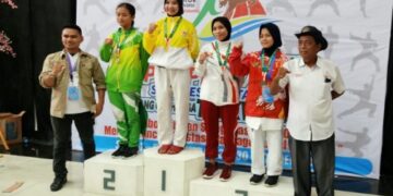 Lawan Atlet Senior, Siswi SMPN 1 Sidrap Sabet Perak