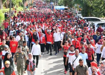 Ribuan Warga Gowa Ikuti Jalan Sehat Anti Mager