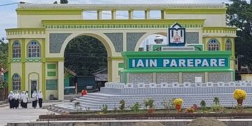 Gerbang Utama dan Taman Moderasi IAIN Parepare