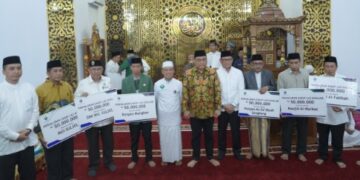 Masjid Al-Fatihah Parepare Diresmikan Mantan Wakapolri