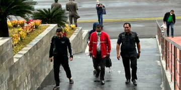Serahkan Sertifikat, Kakanwil Kemenkumham Lakukan Kunjungan Kerja Perdana di Rutan Makale