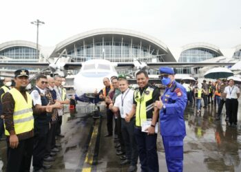 Efisiensi Waktu Tempuh dan Bersubsidi, Makassar ke Bone Jalur Udara Hanya 30 Menit