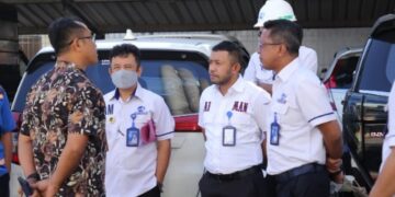 Turun Langsung Cek Meteran, Direksi Perumda Air Minum Makassar Temukan Masalah Ini