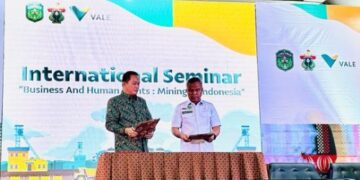 Seminar Internasional, Dekan FH Unhas Sebut Perusahaan yang Abai Dengan HAM Tidak akan Bertahan