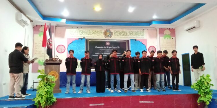 Pelantikan dan Rapat Kerja VIII Ikatan Pelajar Mahasiswa Pattinjo (IPMP) berlangsung di Aula Kampus Universitas Muhammadiyah (UMPAR) Parepare, Jl Jendral Ahmad Yani Parepare, Sabtu (10/12/2022).