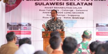 Andi Sudirman Resmikan Dua Paket Penanganan Ruas Jalan di Kabupaten Soppeng