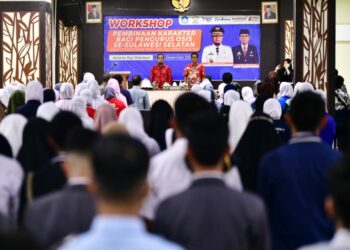 Bina Karakter, Gubernur Sulsel Memotivasi 1000 Pengurus OSIS SMA/SMK