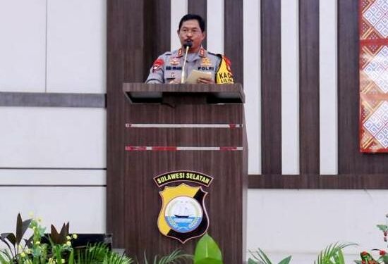 Kapolda Sulsel Irjen Pol Nana Sudjana menyebutkan pihaknya telah menetapkan 14 tersangka kasus korupsi dana bantuan pangan non tunai (BPNT)