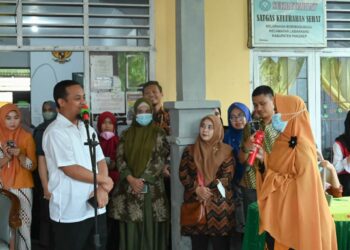 1.275 Warga Pangkep Peroleh Bantuan Langsung Tunai  BBM