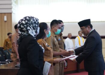 Plh Sekda Lantik 185 Pejabat Fungsional Lingkup Pemprov Sulsel