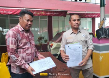 PAM Tirta Karajae Kota Parepare dan PT Bank Sulselbar Cabang Kota Parepare melakukan Penandatanganan Perjanjian Kerja Sama (PKS) atau MoU terkait sistem pembayaran pelanggan atau penggunaan air PAM Tirta Karajae, di Lagota Cafe and Resto, Jumat (30/12/2022) sore.