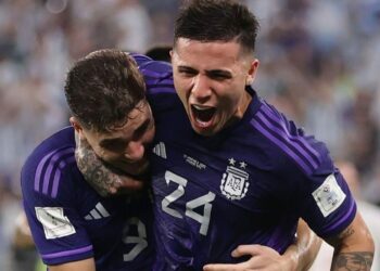 Kalahkan Polandia 0-2, Argentina Melaju ke Babak 16 Besar Piala Dunia Qatar 2022