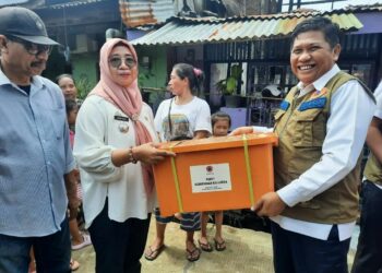 Pemprov Sulsel Salurkan Bantuan ke Korban Kebakaran di Jalan Nuri