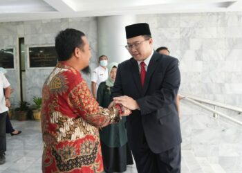 Hadiri Pelantikan Rektor, Gubernur Sulsel Berharap Prof Arif Satria Bawa IPB Lebih Baik