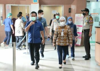 Orang Tua Pasien Jantung Bocor Berterima Kasih kepada Gubernur Sulsel, Difasilitasi dan Dibantu Perawatan ke Jakarta