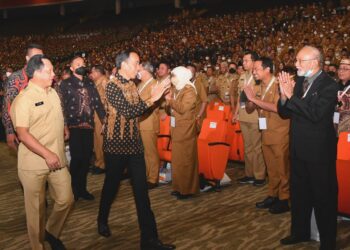 Gubernur Sulsel Hadiri Rakornas Kepala Daerah, Jokowi: Hati-hati, Tahun 2023 Masih Menjadi Tahun Ujian