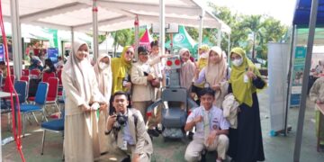 Siswa SMP Bosowa Sabet Juara 1 Lomba Esai se-Sulselbar