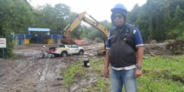 Terdampak Banjir, Direktur PAM Titra Karajae Turun Langsung Pantau Kondisi Mesin