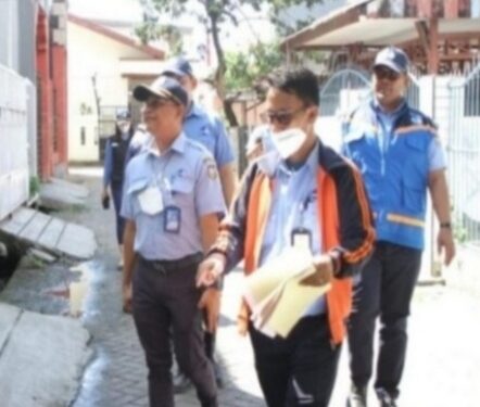 Tim Manajemen PDAM Makassar turun ke lapangan