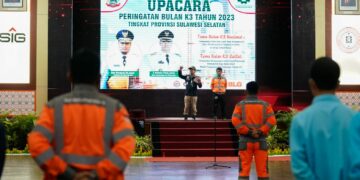 Gubernur Sulsel Jadi Inspektur Upacara Bulan K3 di Pangkep