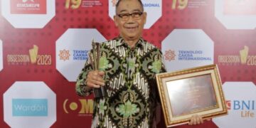 Taufan Pawe Satu dari Empat  Kepala Daerah Terbaik Versi Obsession Media Group