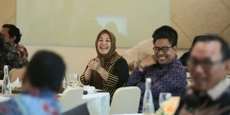 Wakil Wali Kota Makassar, Fatmawati Rusdi saat mengikuti forum diskusi anggota City Leader Community di Menara Kompas, Palmerah Selatan, Jakarta Pusat, Selasa (7/3/2023)