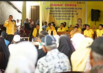 Amanah AirLangga Hartarto, Taufan Pawe Berikan Bantuan Korban Bencana Alam di Barru