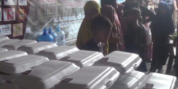 Rumah Makan Rakyat  Parepare Target  Bagikan 10 Ribu Nasi Kotak Selama Ramadan