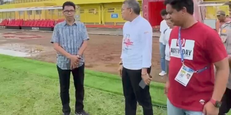 Wali Kota Parepare, Dr HM Taufan Pawe meninjau langsung kesiapan Stadion Gelora BJ Habibie (GBH) Parepare untuk menggelar pertandingan BRI Liga 1 antara PSM Makassar melawan RANS Nusantara FC, Ahad sore (29/1/2023)