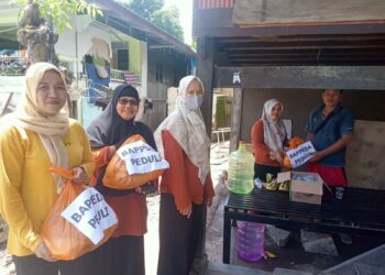 Bappeda Parepare Beri Bantuan Bagi Warga Terdampak Banjir di Parepare