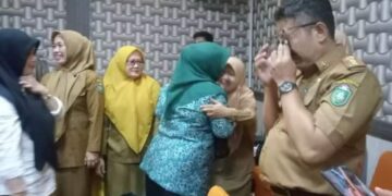 Haru Warnai Pelepasan Samsuddin Taha yang Masuki Purna Bakti