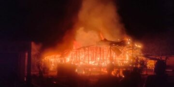 Rumah dan Indekos di Lutim Terbakar, Pemprov Sulsel Salurkan Buffer Stok