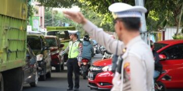 H+3 Arus Balik, Hindari Kepadatan Kendaraan Polres Parepare Rekayasa Lalin