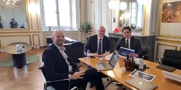 Ketua Umum PSSI Erick Thohir ketemu dengan Presiden FIFA Gianni Infantino (Foto: HeraldSulsel.id)