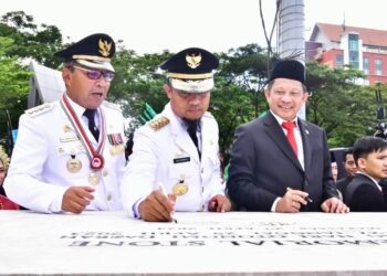 Hari  Otonomi Daerah ke-27, Gubernur Sulsel Imbau Bangkitkan Inovasi, Tingkatkan Kualitas Pelayanan Masyarakat